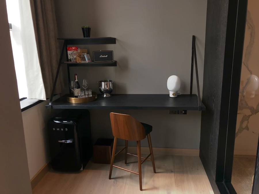 fitler club hotel preview desk and bar