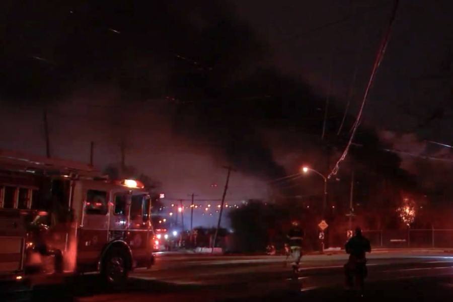 warehouse fire southwest philadelphia
