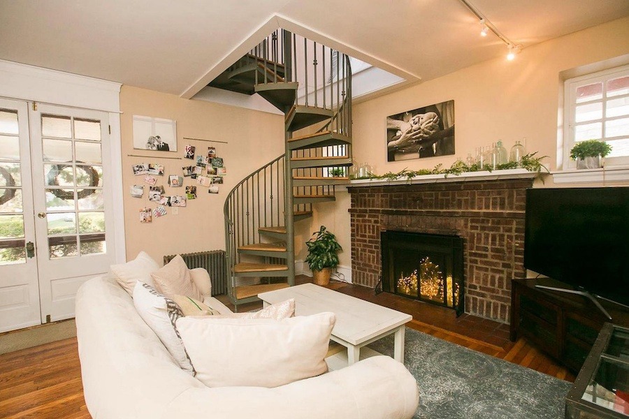 house for sale mt. airy large tudor den
