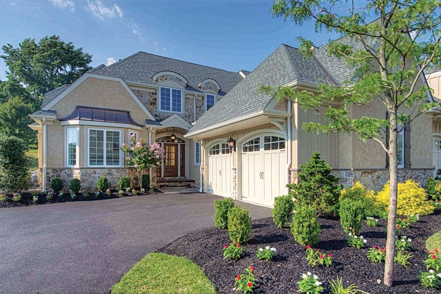 custom model home