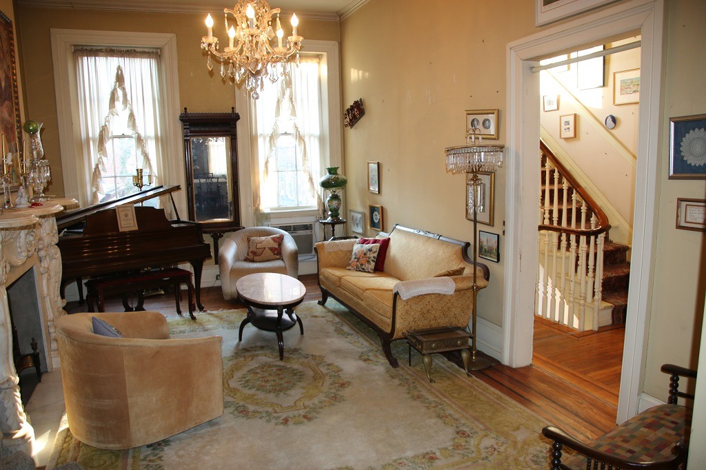 house for sale rittenhouse wesley emmons house second-floor living room