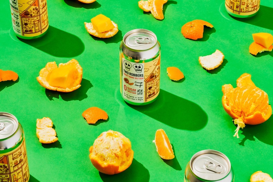 two robbers hard seltzer orange mango