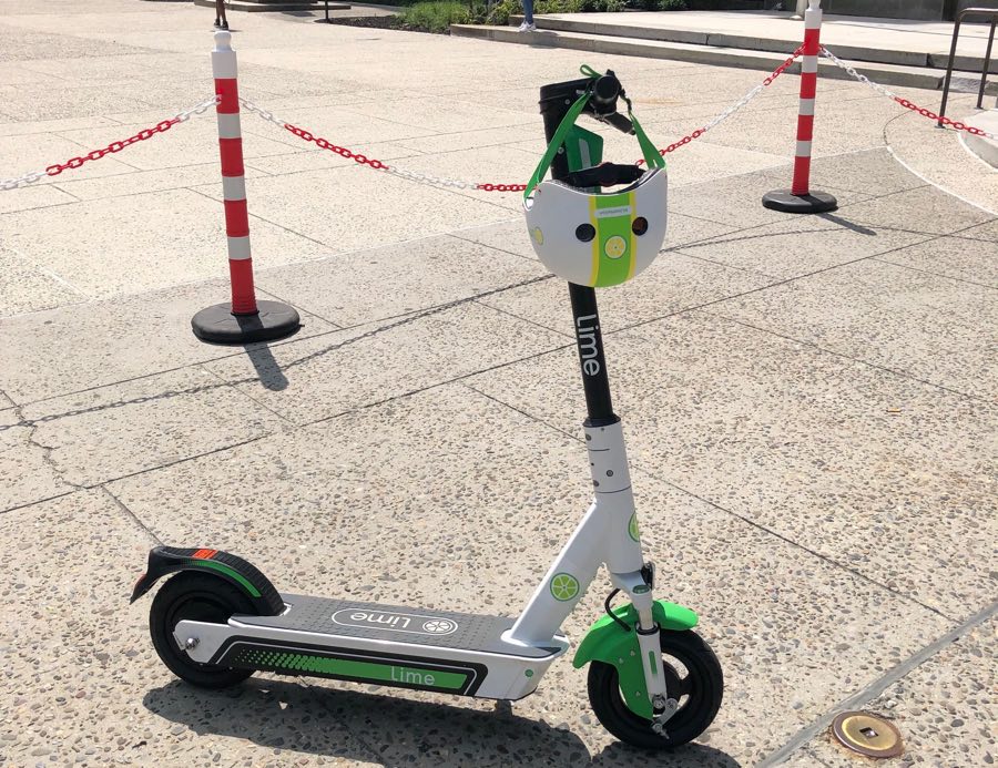 dockless scooters