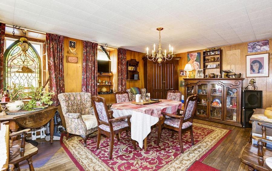 house for sale quakertown raven's nest owner's dining room