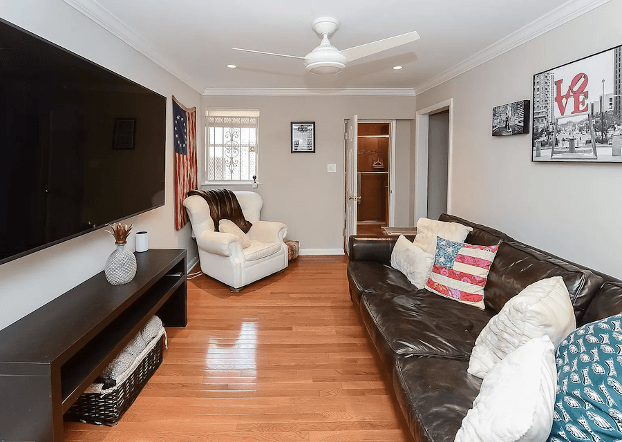 house for sale rittenhouse rehabbed row den