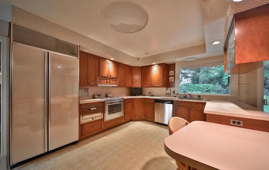 house for sale abington midcentury split-level kitchen