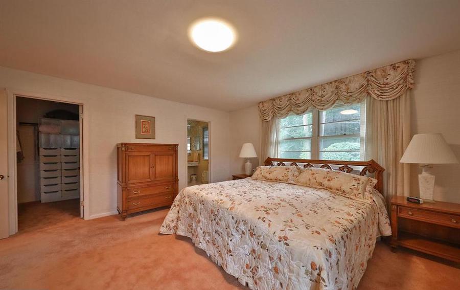 house for sale abington midcentury split-level master bedroom