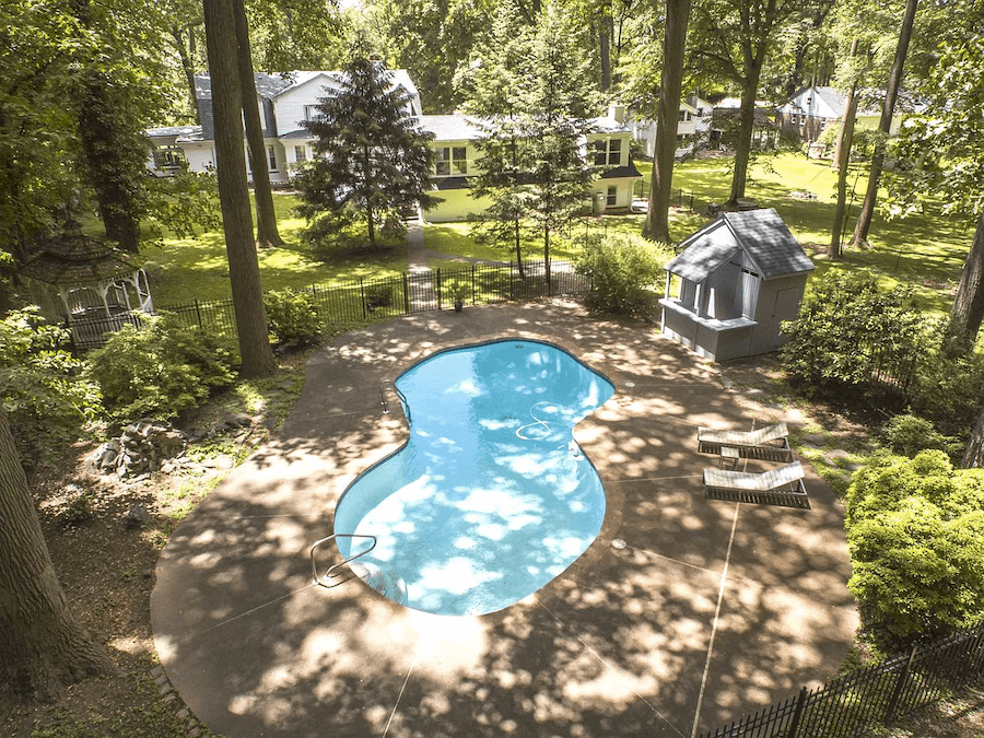 house for sale springfield dutch colonial backyard