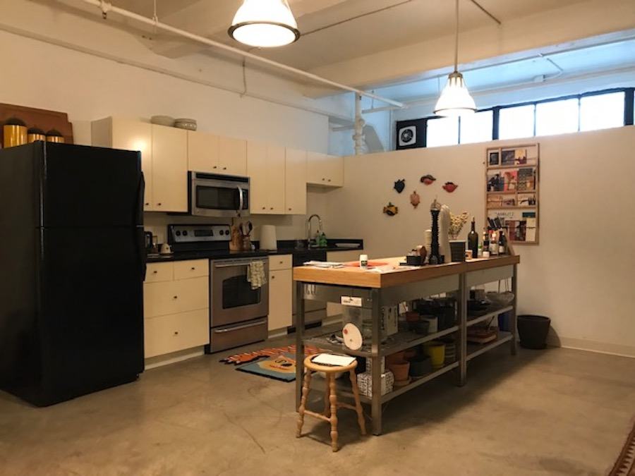apartment for rent old city live work loft kitchen