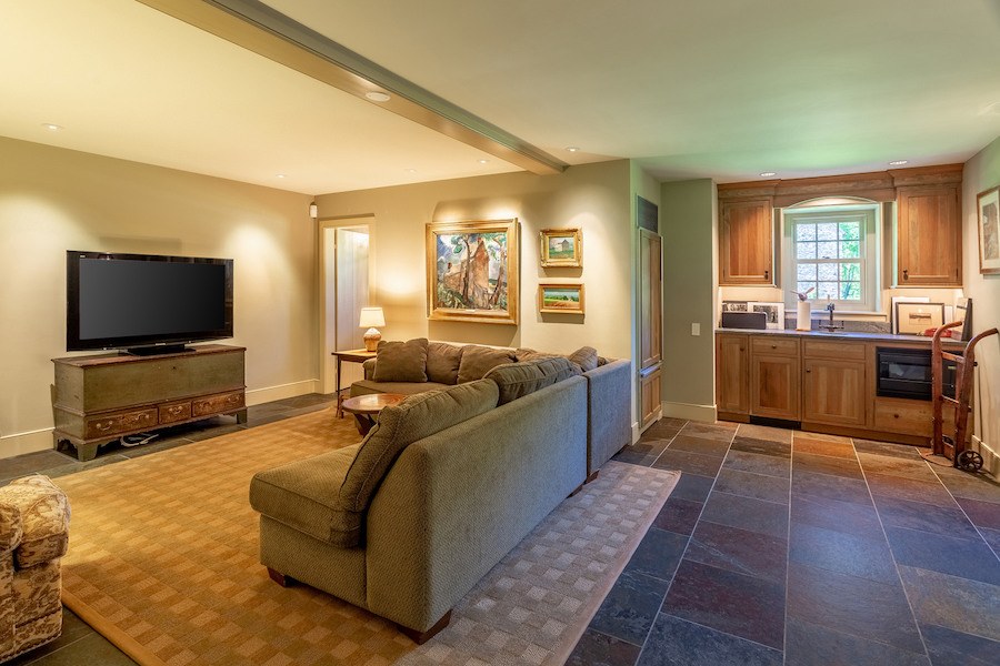 house for sale new hope limepoint farm family room