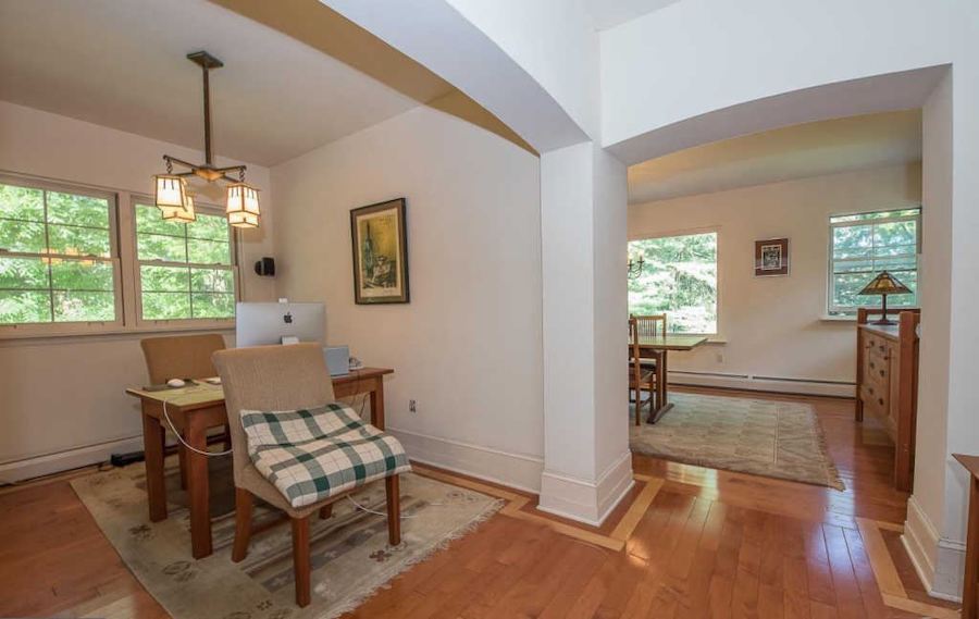 house for sale rydal moderne retreat breakfast nook