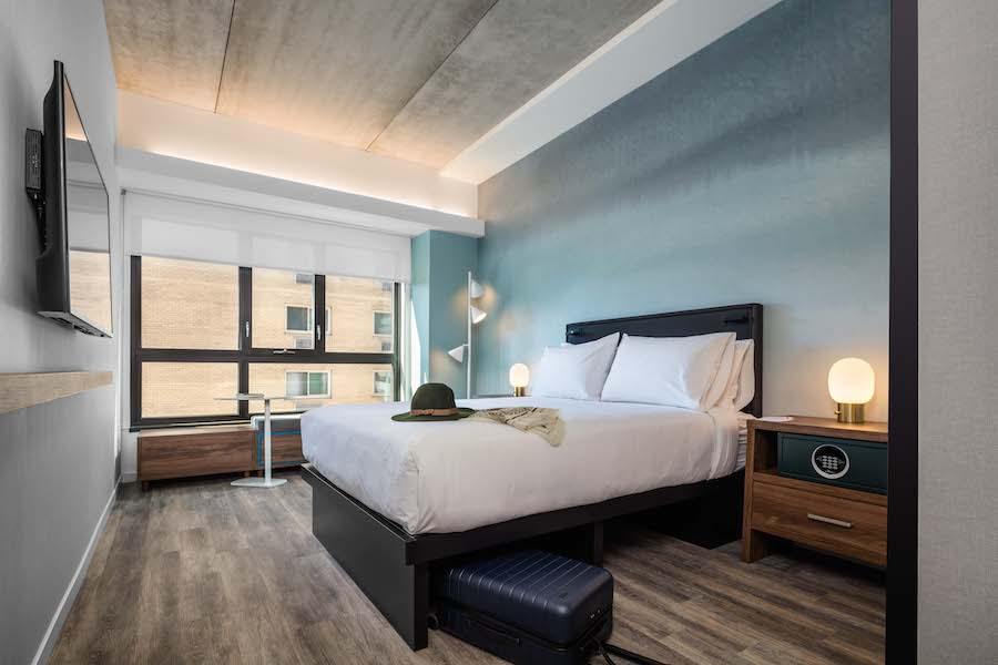 pod hotel opening queen pod