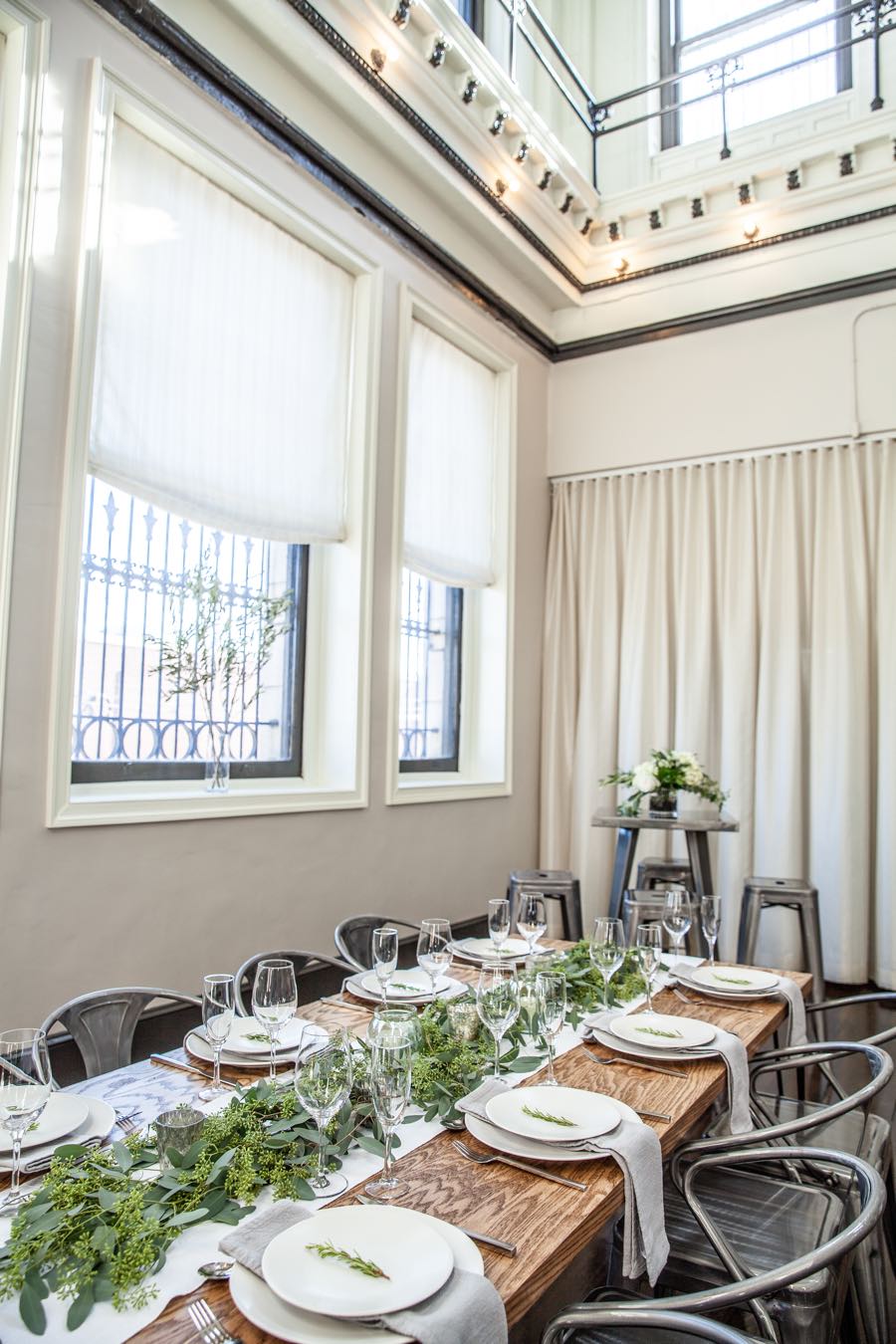 banca-di-bruno-bros-interior
