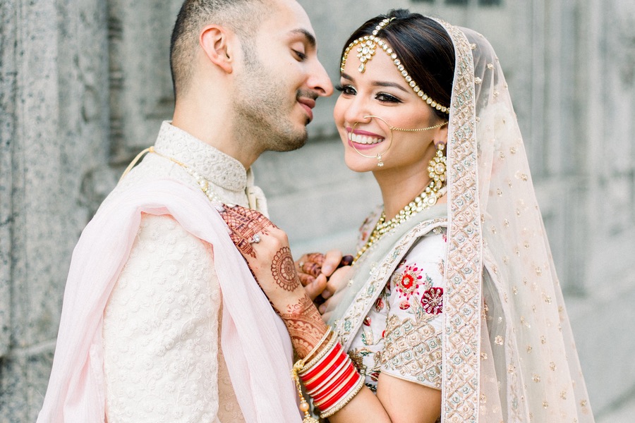 This Beautiful Indian Wedding Celebration is Filled With Roses and Pastels