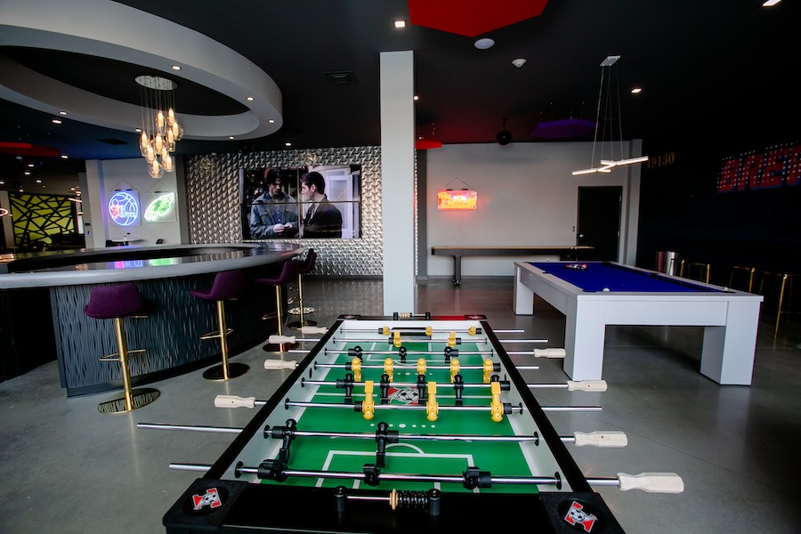 the hub at 31 brewerytown apartment profile bar and game room