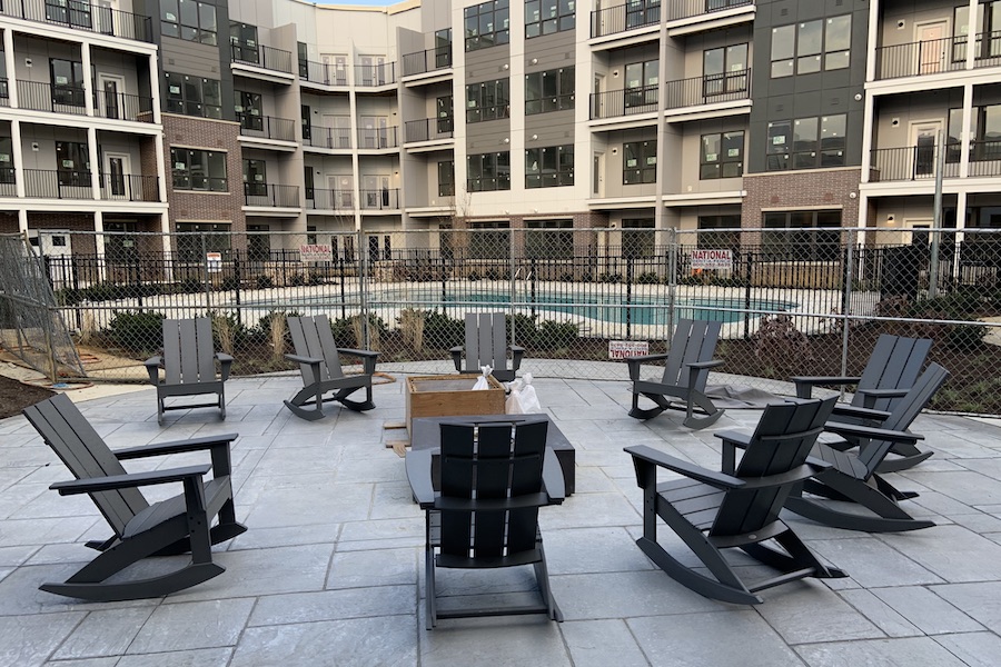 arlo-apartment-profile-building-2-pool-fire-pit
