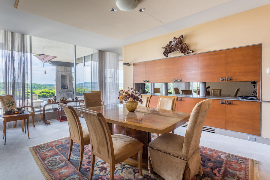 sinking spring hilltop mansion dining room