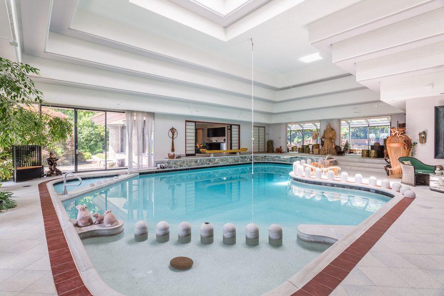 house for sale sinking spring hilltop mansion pool