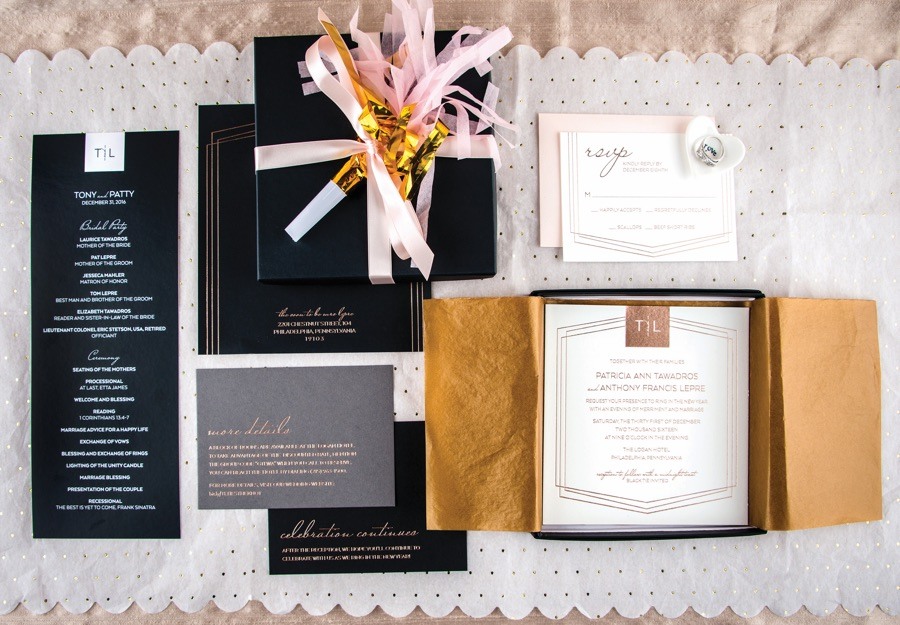Smoochie Paper wedding invitation
