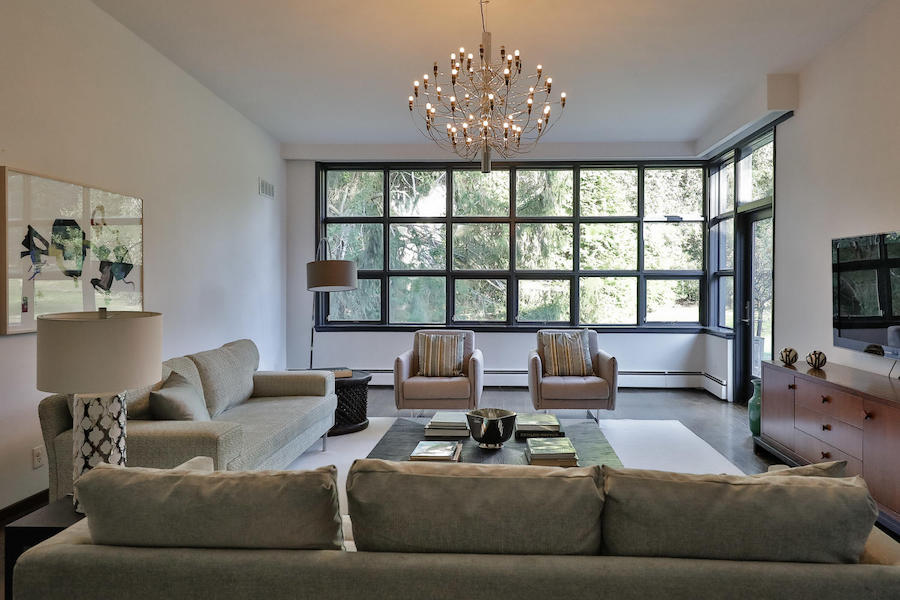 house for sale mt. airy midcentury modern split-level living room