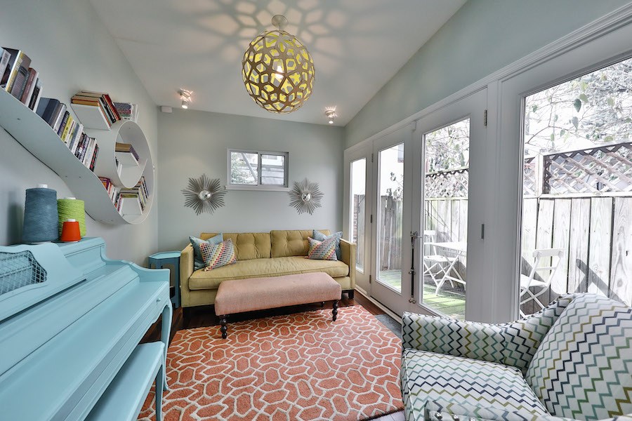 logan square designer rowhouse living room extension