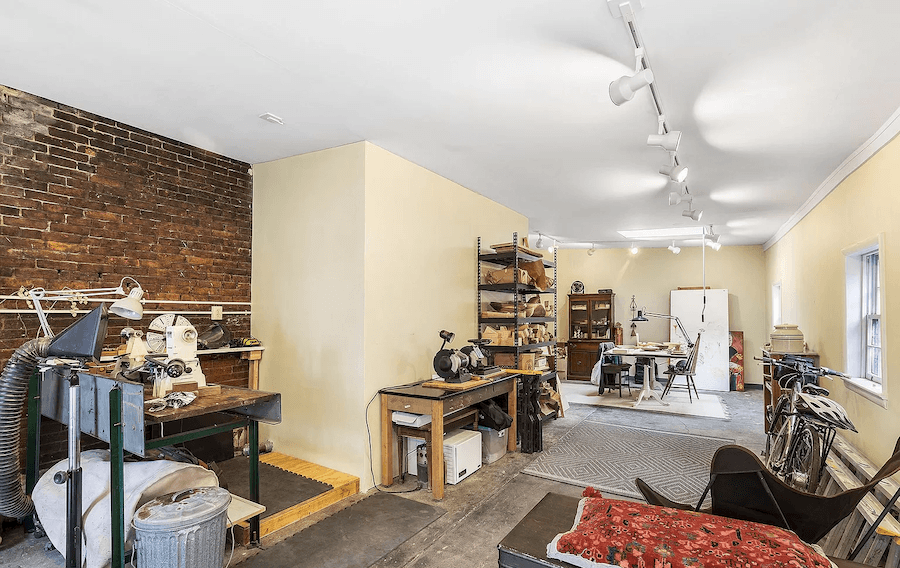 manayunk freestanding house for sale studio