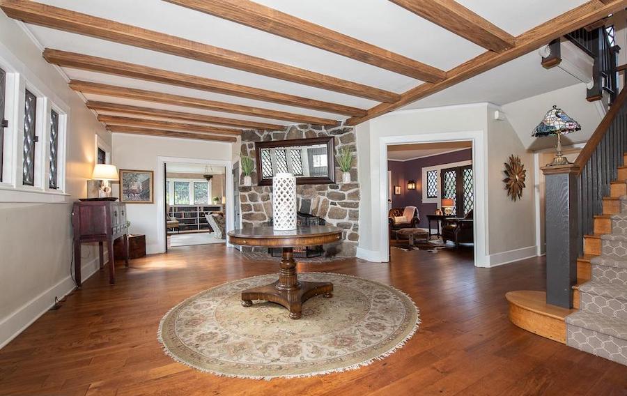 villanova tudor foyer