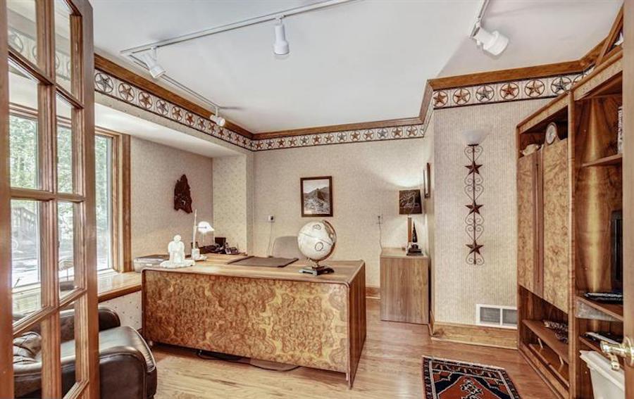 downingtown contemporary house for sale study