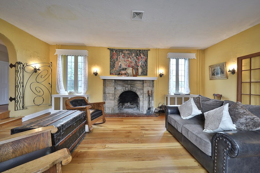 drexel hill tudor revival house for sale living room