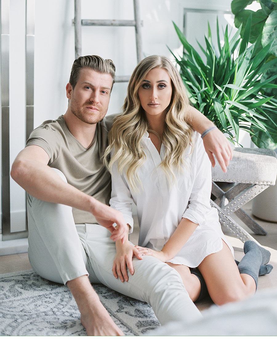 coronavirus wedding at-home photo shoot