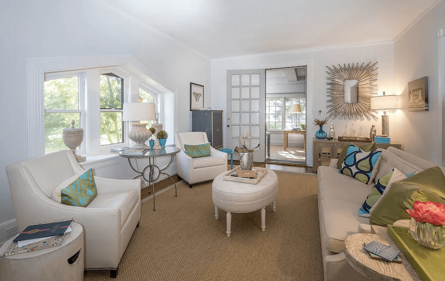 wayne shingle style house for sale living room