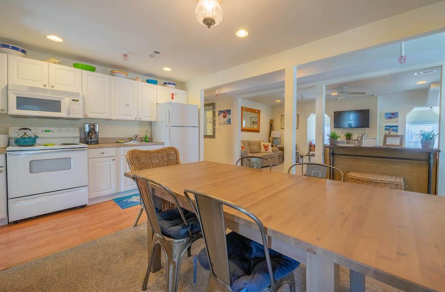 sea isle city victorian condo for sale kitchen and dining
