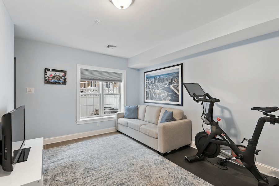 bonus room