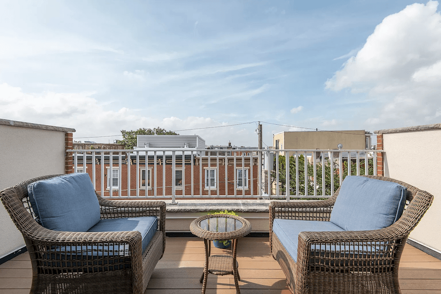 graduate hospital colonial house for sale