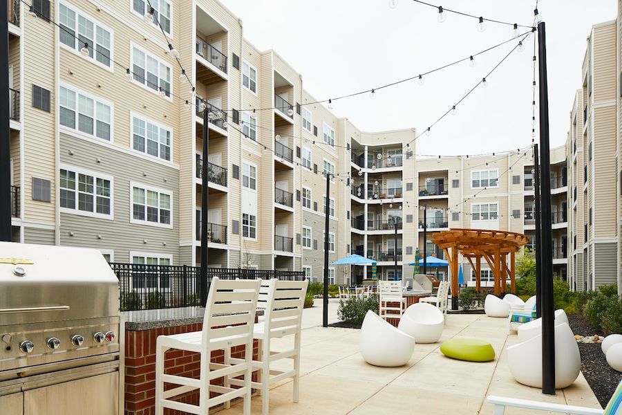 station at willow grove courtyard