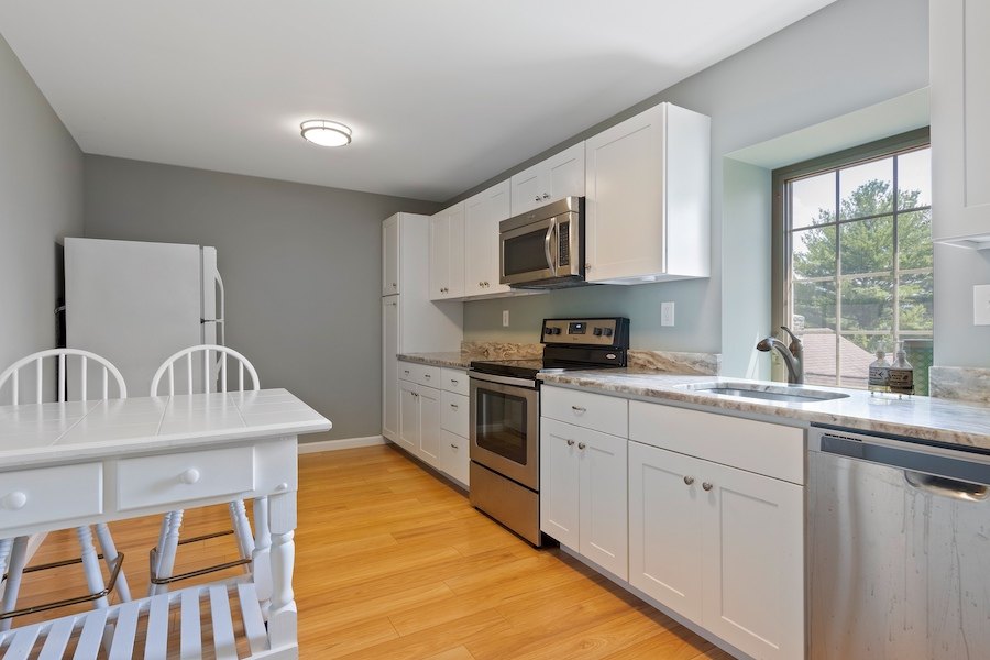 barn apartment kitchen