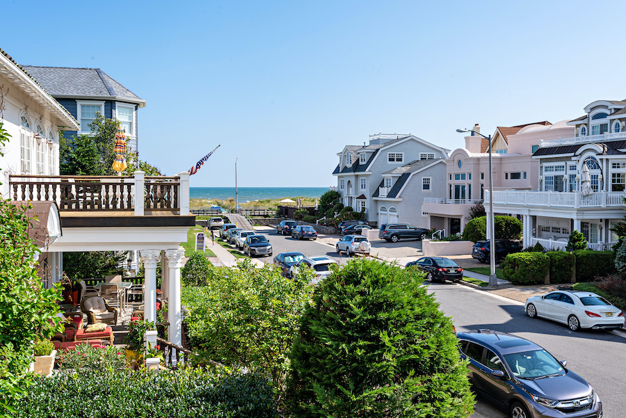 house for sale Ventnor colonial view down derby avenue