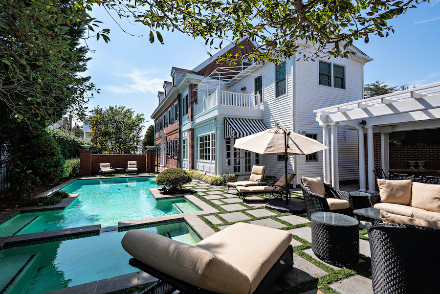 house for sale Ventnor colonial backyard