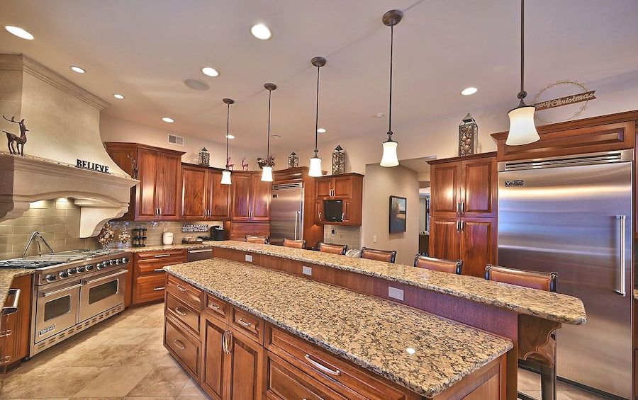 house for sale East Stroudsburg manor kitchen