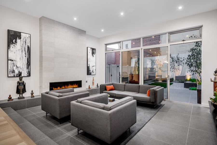 house for sale Bella vista custom townhouse living room