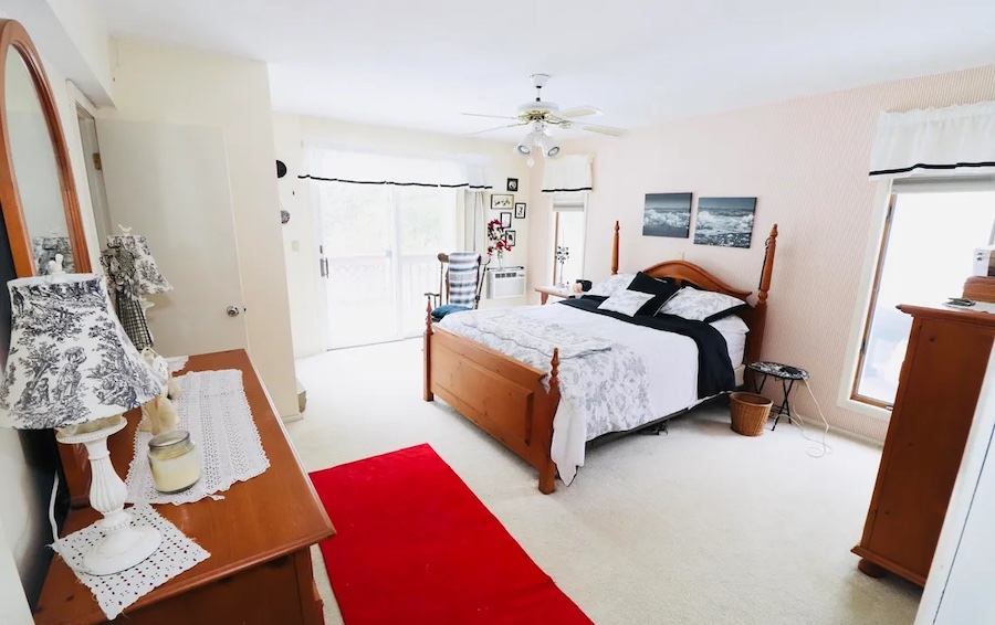 primary bedroom