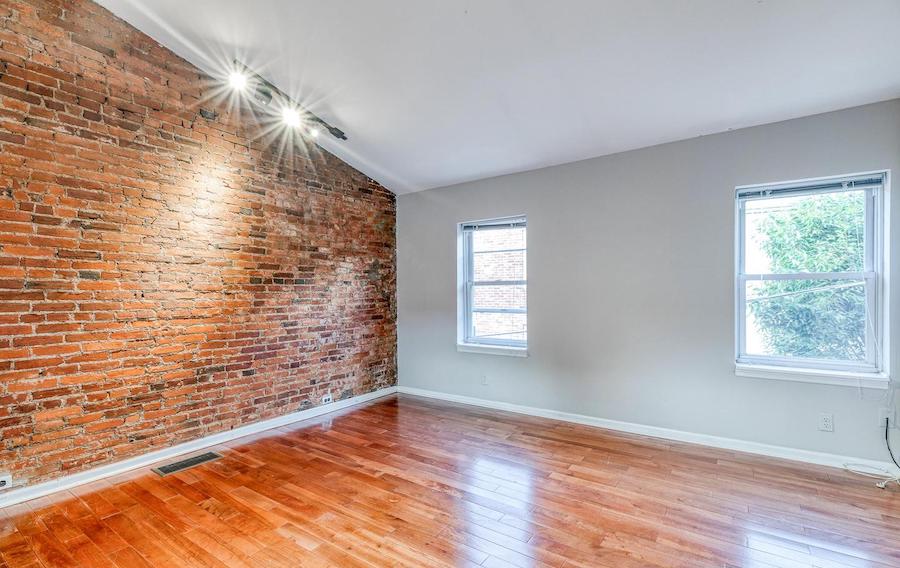 house for sale Rittenhouse renovated trinity primary bedroom