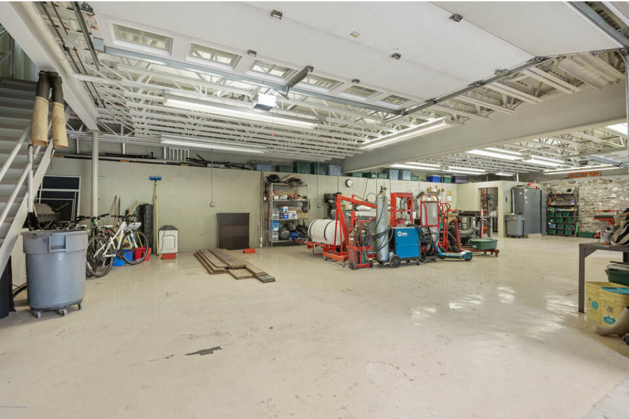 garage and workshop