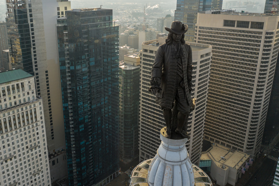 William Penn statue in Philadelphia should remain, Native tribes say