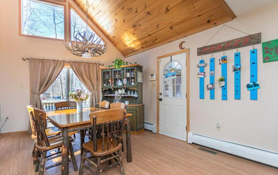 house for sale Pocono lake contemporary chalet dining room