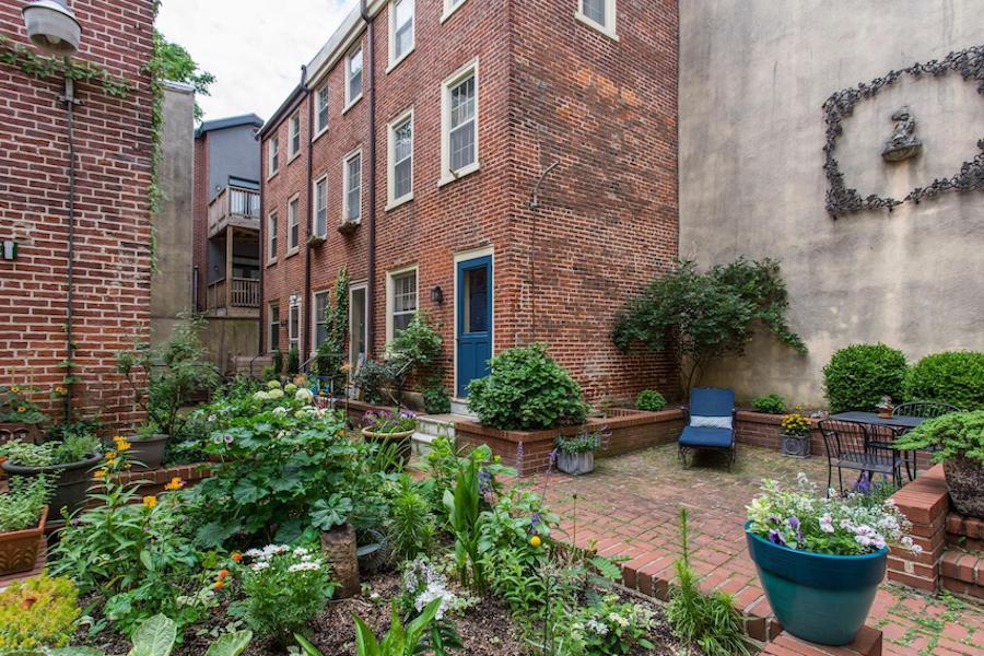house for sale queen village courtyard trinity exterior