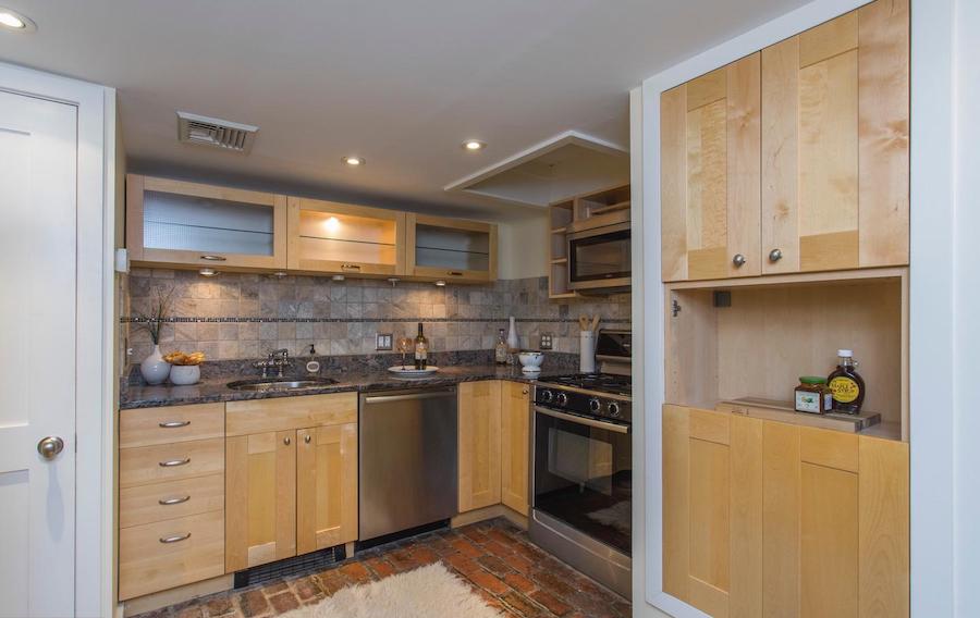 house for sale queen village courtyard trinity kitchen