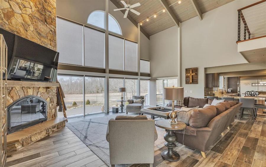 house for sale woodstown Carson Wentz house great roomn