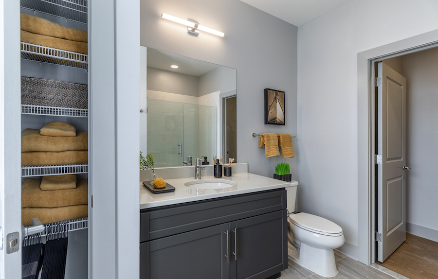 model apartment bathroom