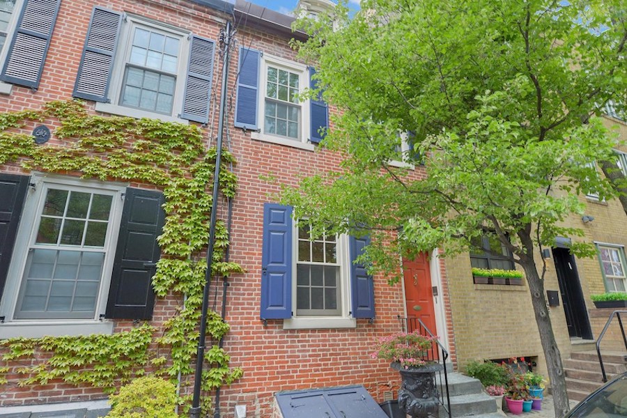house for sale queen village double trinity exterior front